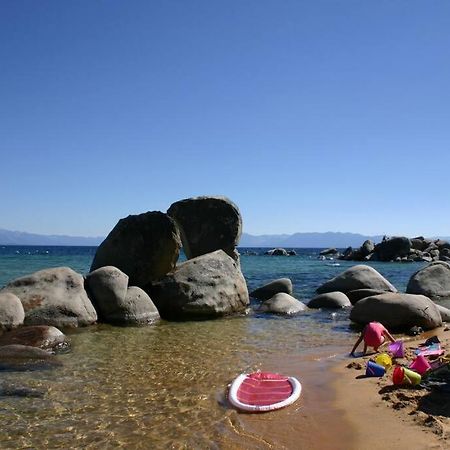 Lake Views, Pet-Friendly Cabin With Hot-Tub In King'S Beach Kings Beach Exteriér fotografie