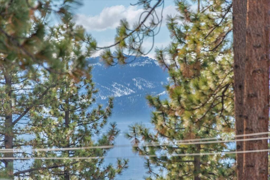 Lake Views, Pet-Friendly Cabin With Hot-Tub In King'S Beach Kings Beach Exteriér fotografie