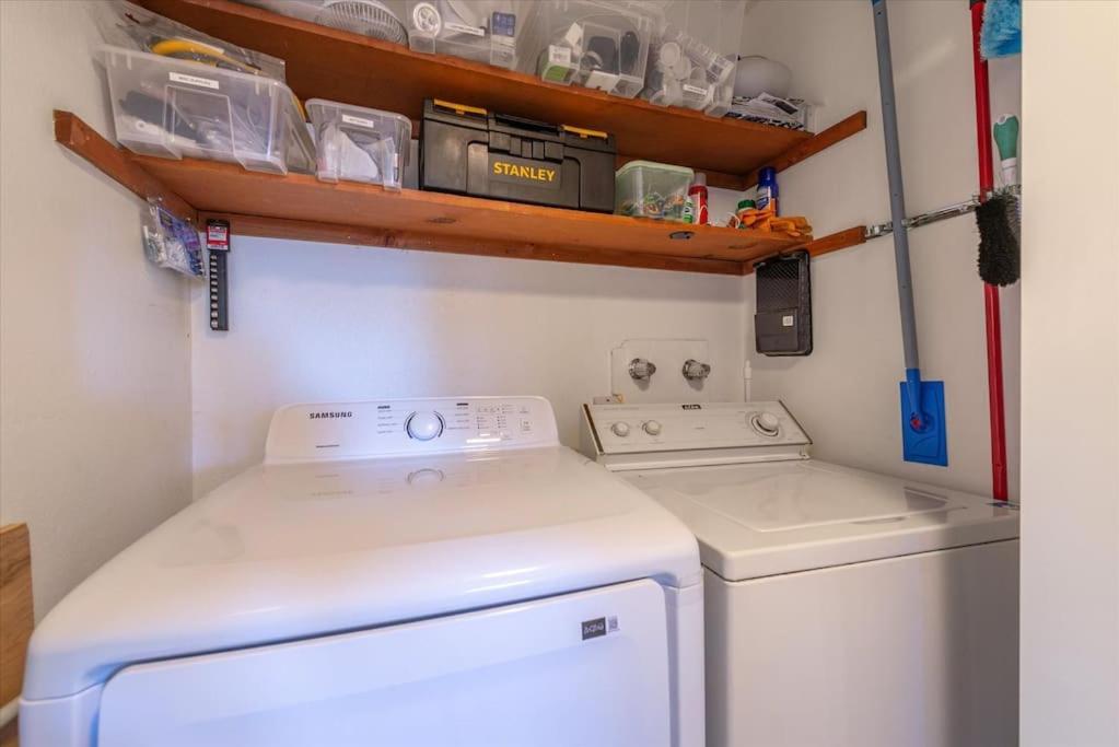 Lake Views, Pet-Friendly Cabin With Hot-Tub In King'S Beach Kings Beach Exteriér fotografie