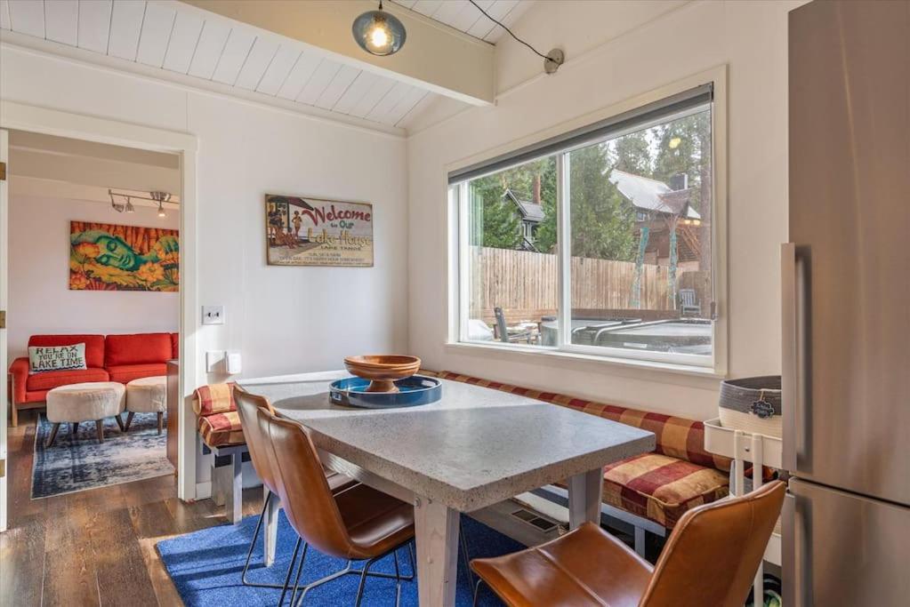 Lake Views, Pet-Friendly Cabin With Hot-Tub In King'S Beach Kings Beach Exteriér fotografie