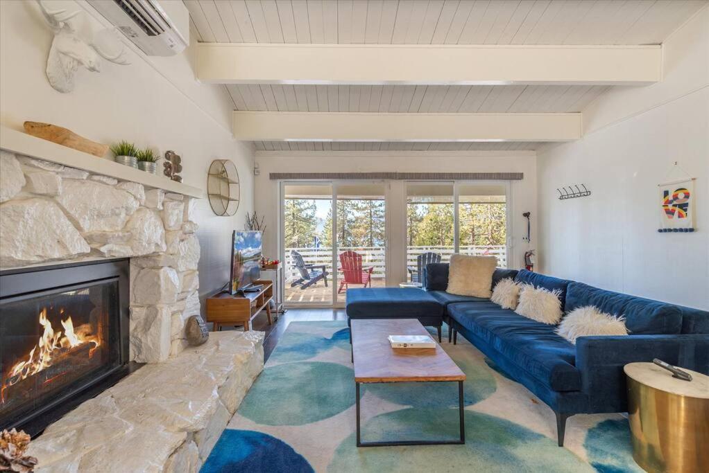 Lake Views, Pet-Friendly Cabin With Hot-Tub In King'S Beach Kings Beach Exteriér fotografie